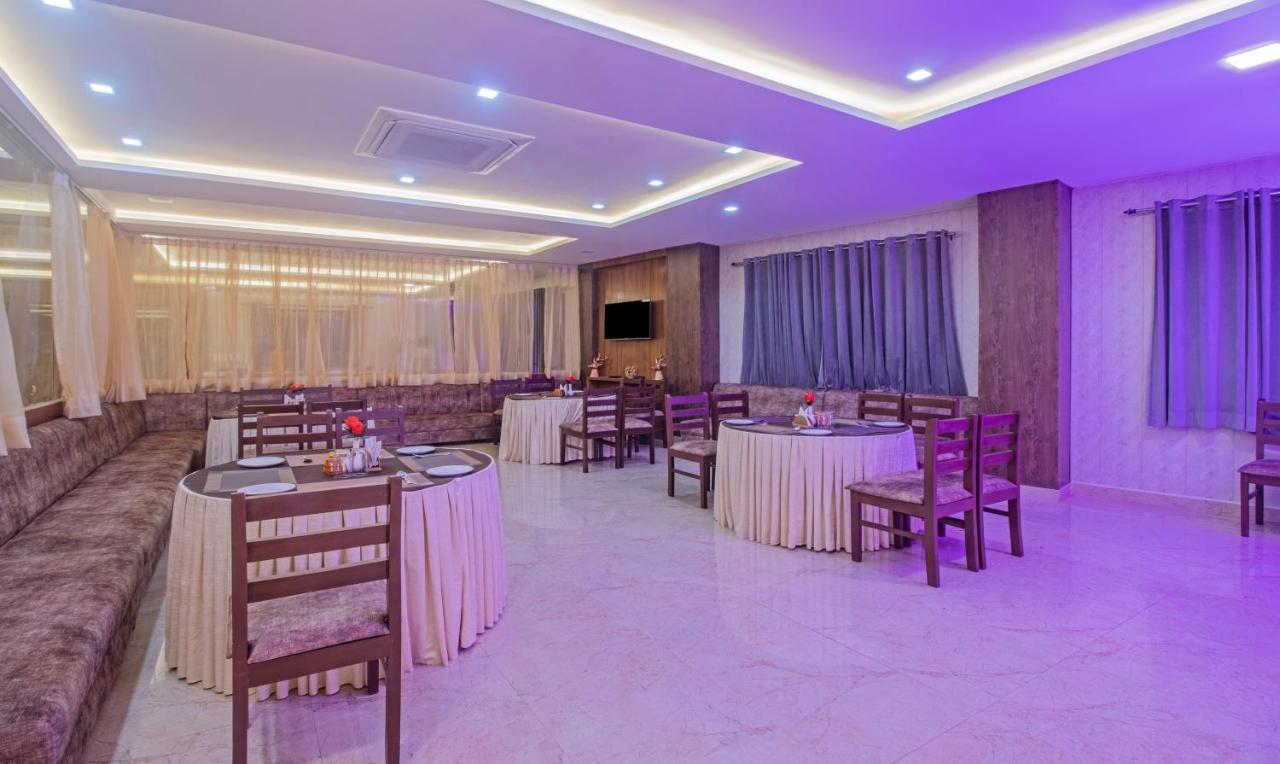 Treebo The Empire Near Taj Mahal Agra Hotel Agra  Ngoại thất bức ảnh